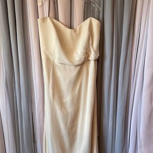 White by Vera Wang Cream Lace back dress NWT Size 26